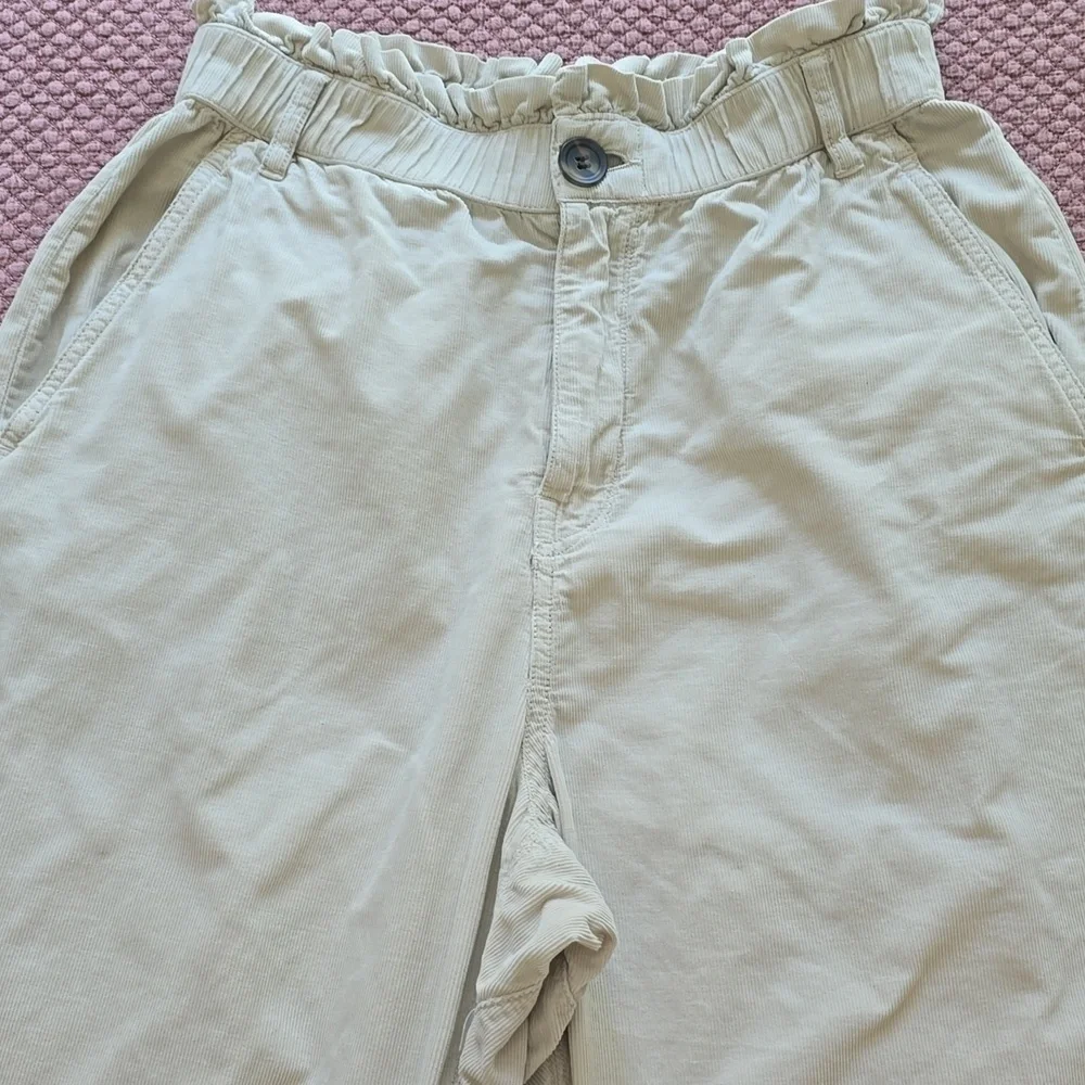 Zara Women's Cream High-Waisted Pants - Picture 5 of 14